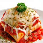 Chicken Parmesan / Spaghetti