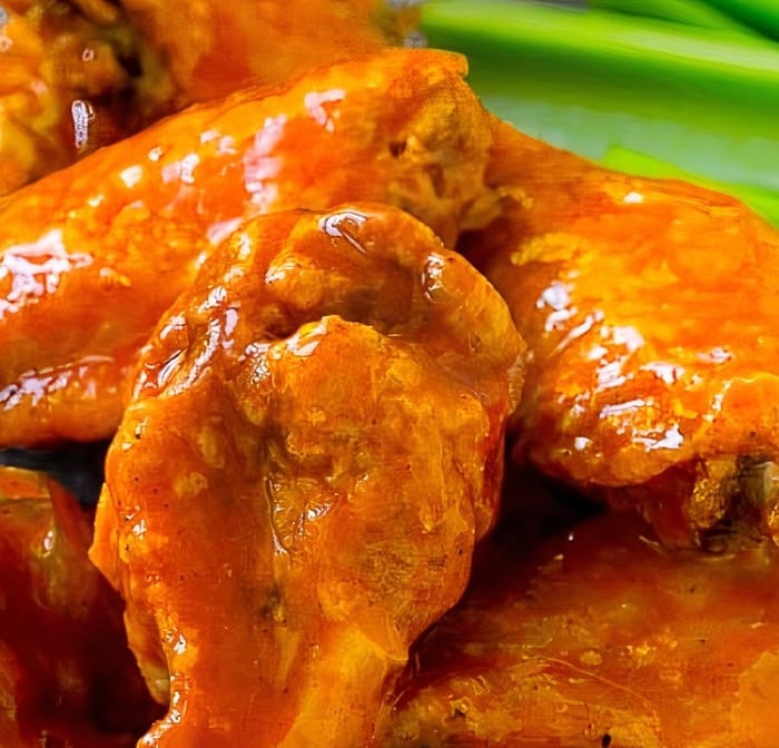 Small Pepperoni Pizza & 10 wings