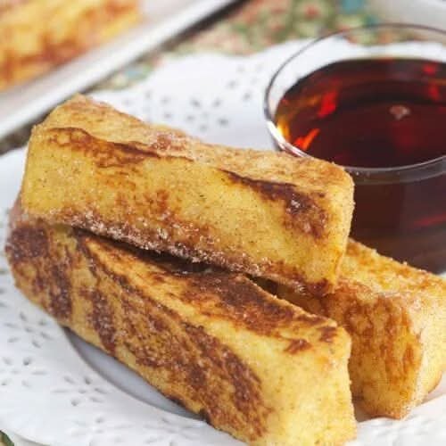 French Toast 8 Sticks with Syrup